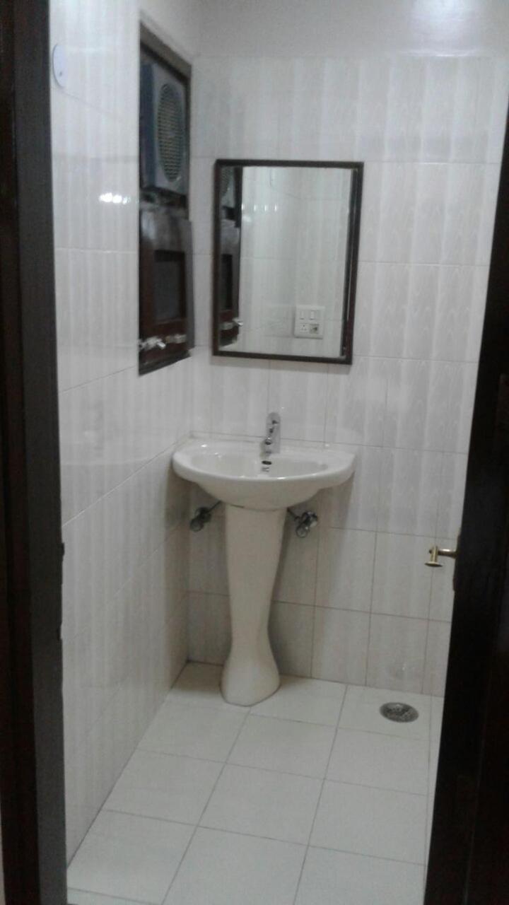 Pamposh Guest House Gk II Market نيودلهي الغرفة الصورة