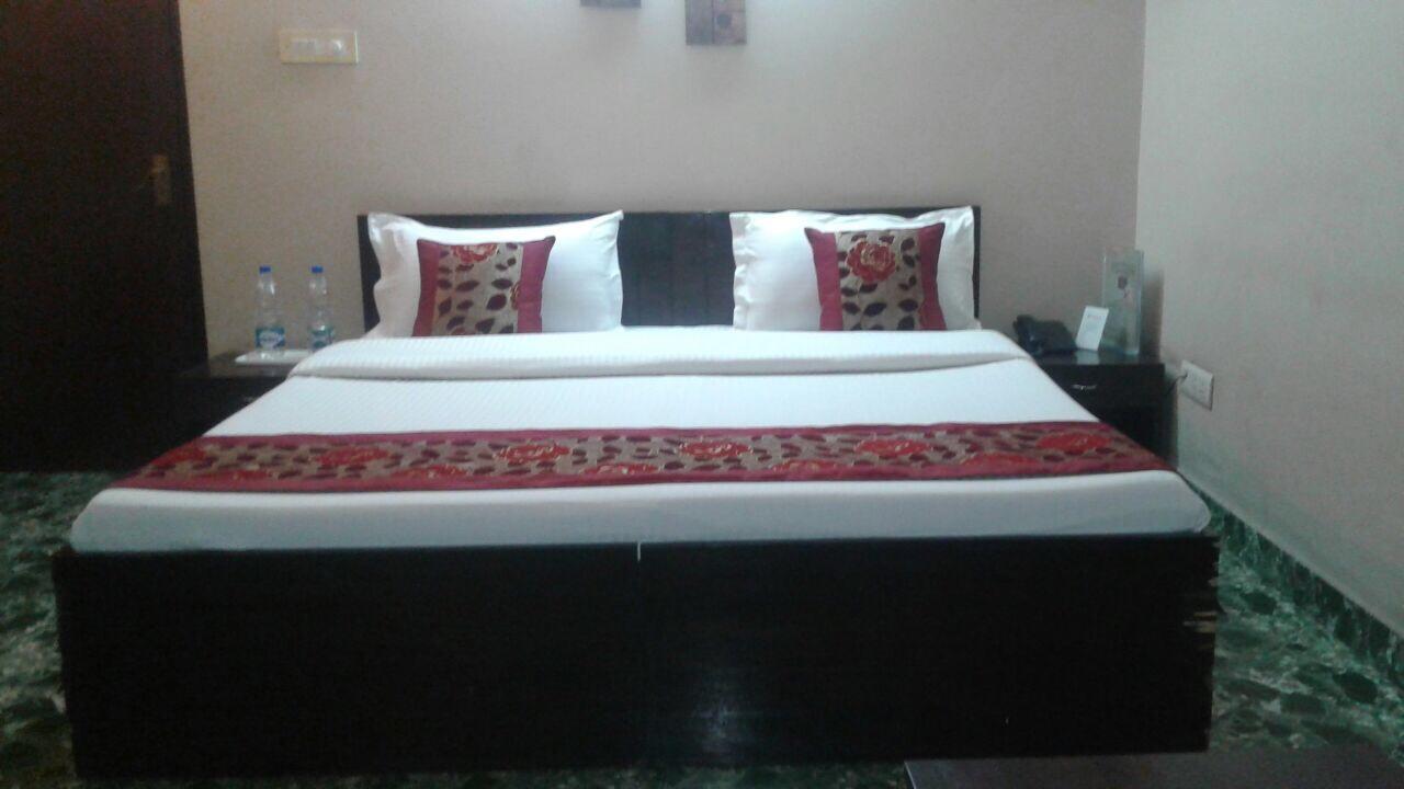 نيودلهي Pamposh Guest House Gk II Market المظهر الخارجي الصورة